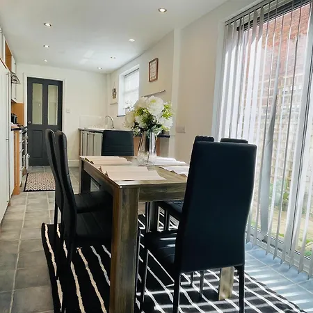 Exquisite City Centre 5 Bedroom House - Lt Villa Leicester Exterior photo